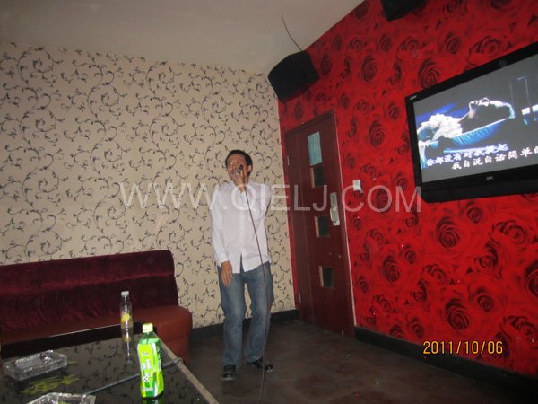 2011年10月，鄭州企鵝糧油機(jī)械有限公司--外貿(mào)部，十一國(guó)慶節(jié)團(tuán)體活動(dòng)！(圖13)