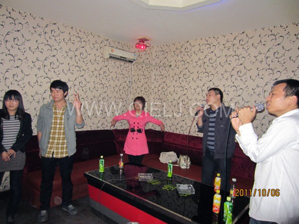 2011年10月，鄭州企鵝糧油機(jī)械有限公司--外貿(mào)部，十一國(guó)慶節(jié)團(tuán)體活動(dòng)！(圖2)